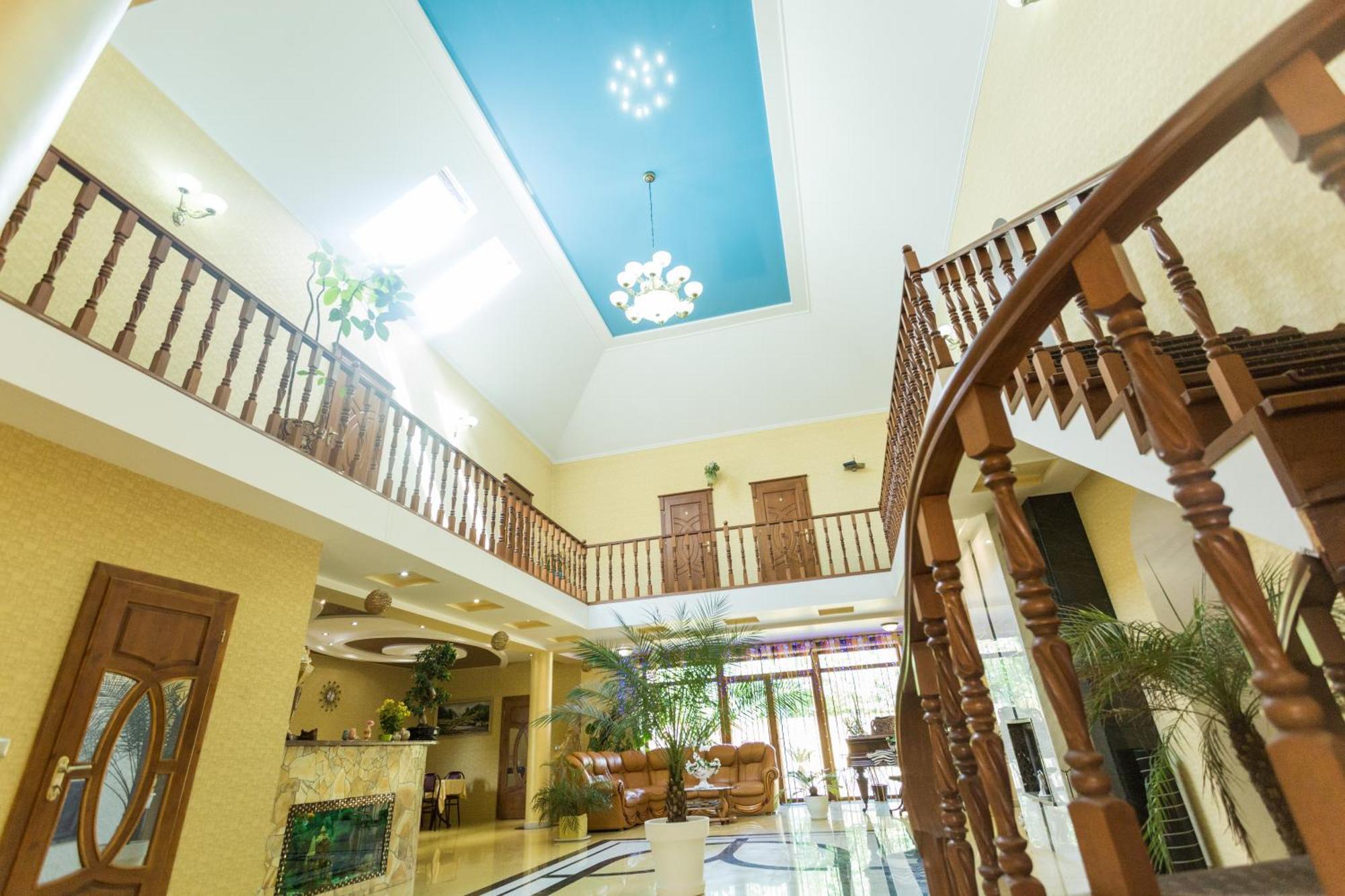 Villa Fenix แบรฮอฟ ภายนอก รูปภาพ